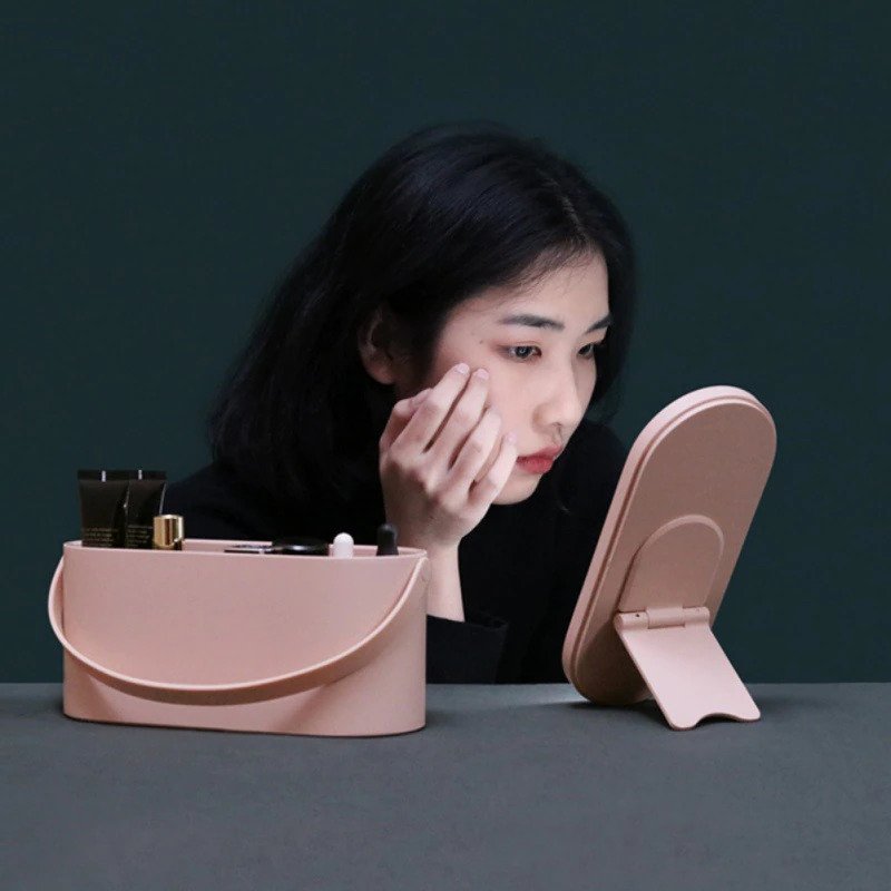 Travel Portable Makeup Organizer Box with LED Light Mirror