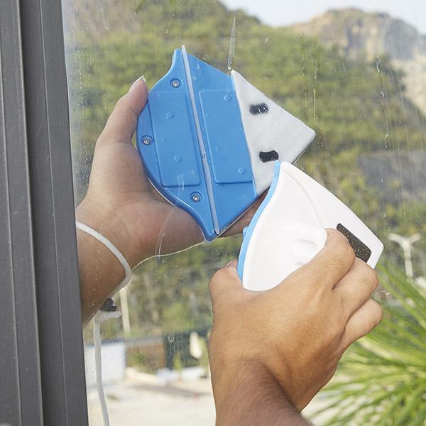 Double-Sided Magnetic Window Cleaner